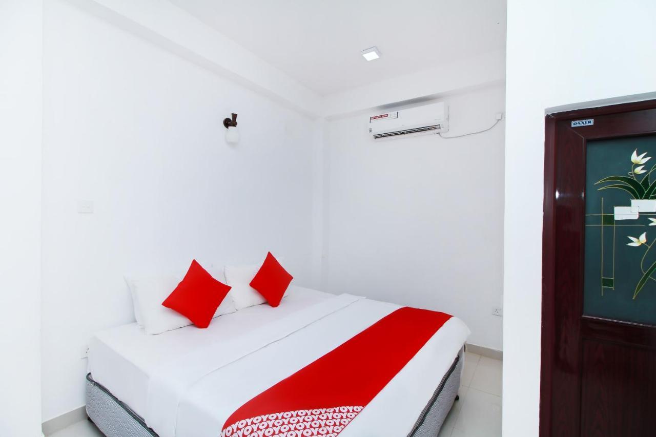 Hotel By The C Uswetakeiyawa Luaran gambar
